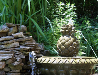 So finden Sie den passenden Brunnen für den Garten Brunnen für den Garten