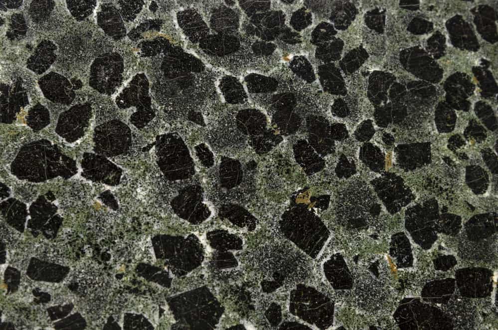 Epoxidharz Fußboden – Designidee für dunklen Bodenbelag